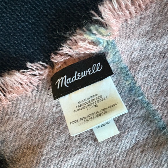 Madewell Navy and Pink Brushed Plaid Blanket Scarf - Picture 11 of 11